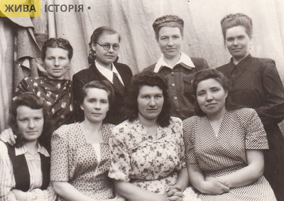 Українські жінки-політув'язнені після звільнення з табору, Іркутська область, РРФСР