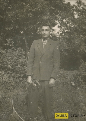 Михайло Олійник, с. Молодинче Ходорівського району Дрогобицької області