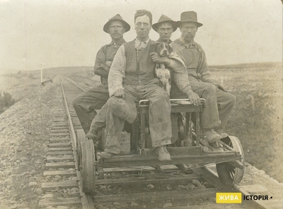 Українські заробітчани в Канаді