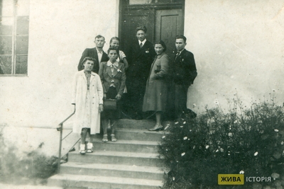 Крайній справа Іван Дмитраш, м. Львів