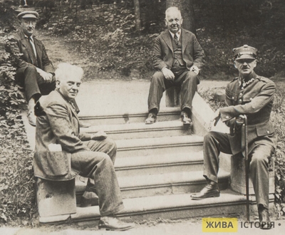 Чоловіки на відпочинку в санаторії, м. Перемишль Підкарпатського воєводства