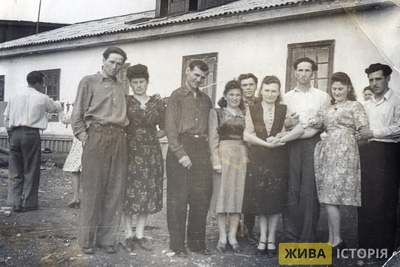 Зліва направо сьомий Андрій Байдала, Колима